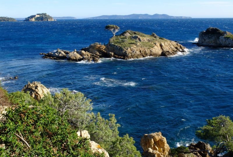 Around the Fort de Brégançon