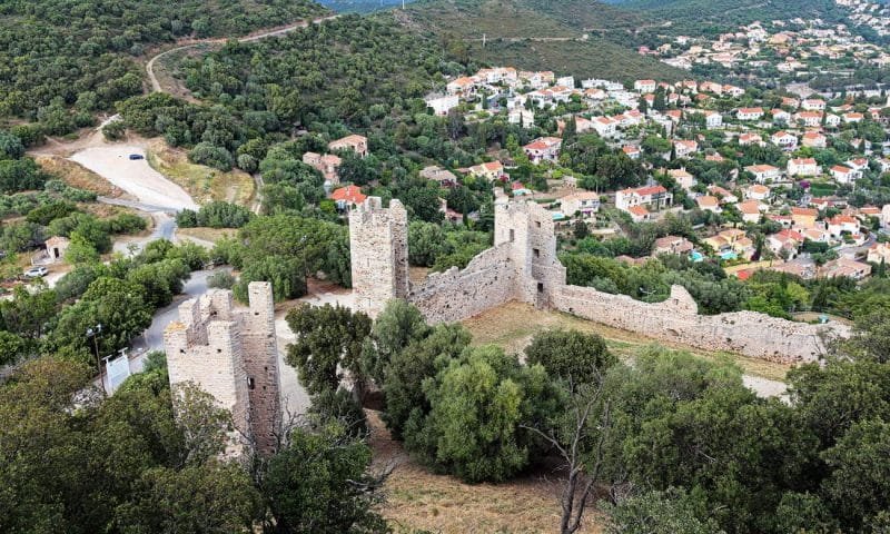 Le chateau médiéval à Hyères
